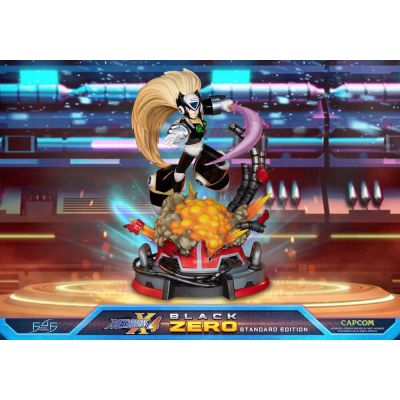 Mega Man X statuette Black Zero 43 cm
