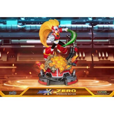 Mega Man X statuette Zero 43 cm