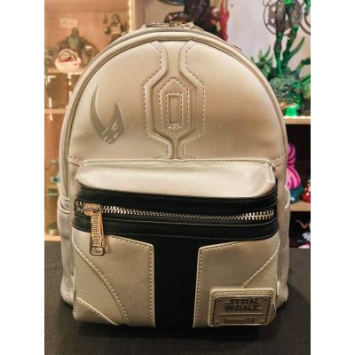 SW MANDALORIAN LOUNGEFLY MINI SAC A DOS  MANDO HELMET EXCLU