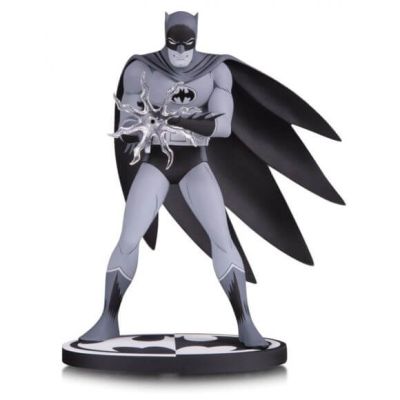 Batman Black & White statuette Batman by Jiro Kuwata