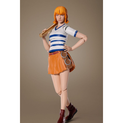 ONE PIECE NETFLIX - Nami - Figurine S.H. Figuarts 15cm