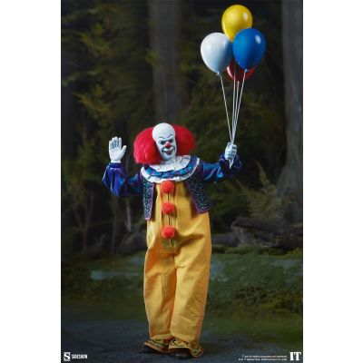 IT: 1990 - Pennywise 1:6 Scale Figure