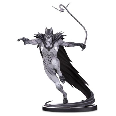 Batman Black & White statuette Batman by Kenneth Rocafort 22 cm
