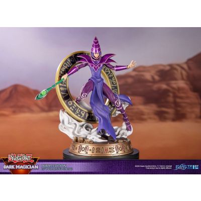Yu-Gi-Oh! statuette PVC Dark Magician Purple Version 29 cm