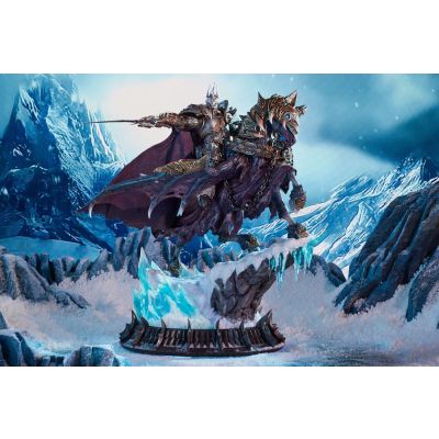 World of Warcraft statuette The Lich King & Invincible 68 cm
