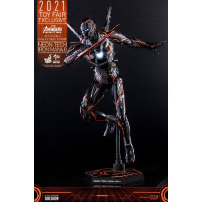 Avengers: Infinity War figurine 1/6 Iron Man Neon Tech 4.0 2021 Toy Fair Exclusive 32 cm