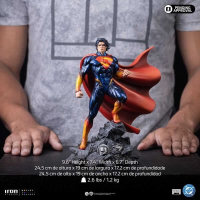 DC Comics statuette 1/10 Art Scale Superman Absolute 25 cm