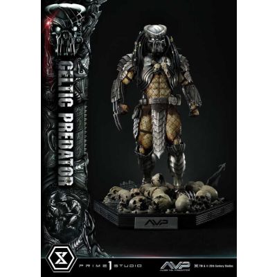 The Alien vs. Predator statuette Museum Masterline Series 1/3 Celtic Predator 95 cm