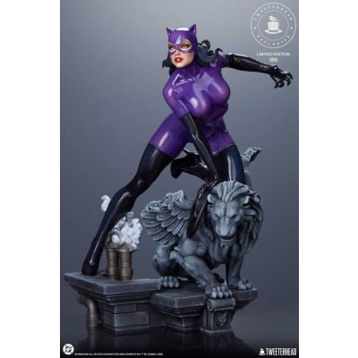DC Comics statuette 1/6 Catwoman (Purple Edition) 35 cm